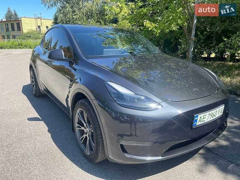 Позашляховик / Кросовер Tesla Model Y 2024 в Кривому Розі фото 5 Позашляховик / Кросовер Tesla Model Y 2024 в Кривому Розі