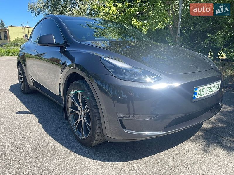 Позашляховик / Кросовер Tesla Model Y 2024 в Кривому Розі фото 6 Позашляховик / Кросовер Tesla Model Y 2024 в Кривому Розі