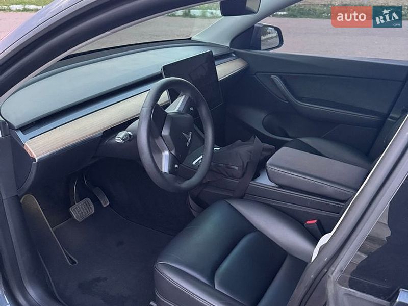 Позашляховик / Кросовер Tesla Model Y 2022 в Києві