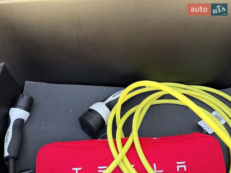 Внедорожник / Кроссовер Tesla Model Y 2022 в Черкассах