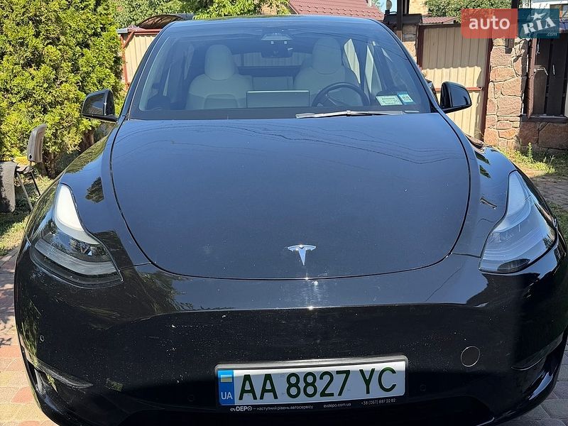 Tesla Model Y 2022 Tesla Model Y 2022