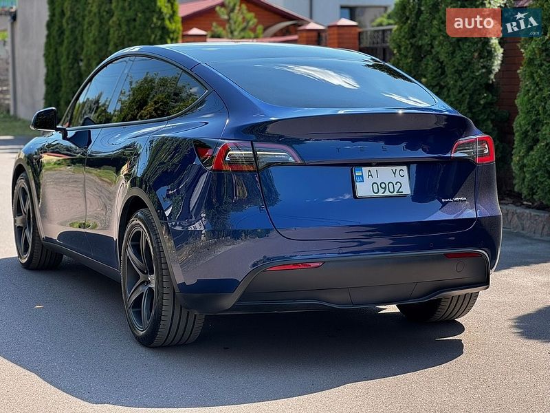 Позашляховик / Кросовер Tesla Model Y 2022 в Києві