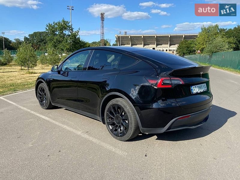 Позашляховик / Кросовер Tesla Model Y 2020 в Івано-Франківську