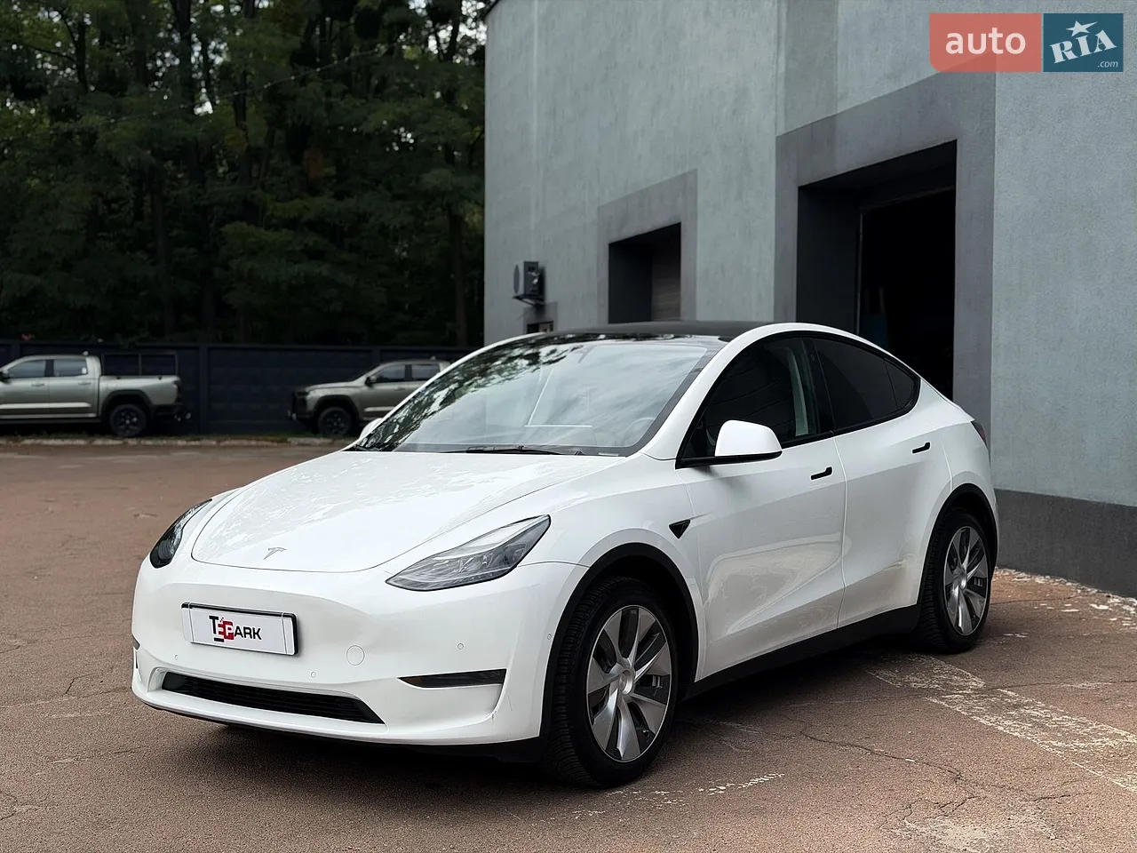 2022 Tesla Model Y - мініатюра 4