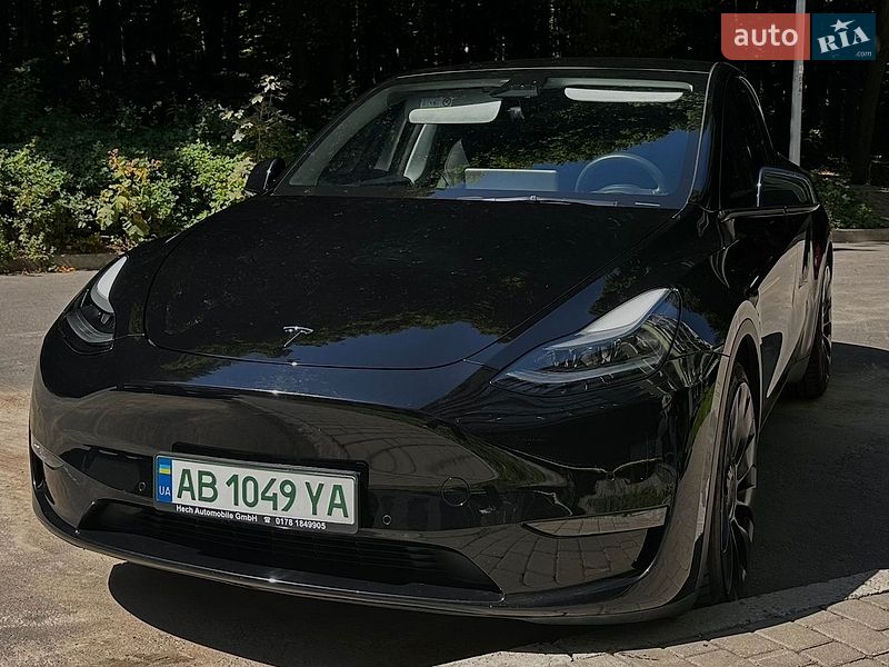 Tesla Model Y 2022