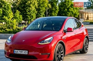 Tesla Model Y  2022
