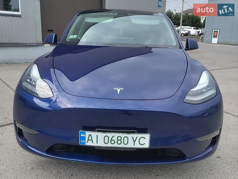 Tesla Model Y 2021