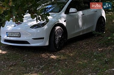 Tesla Model Y 2022