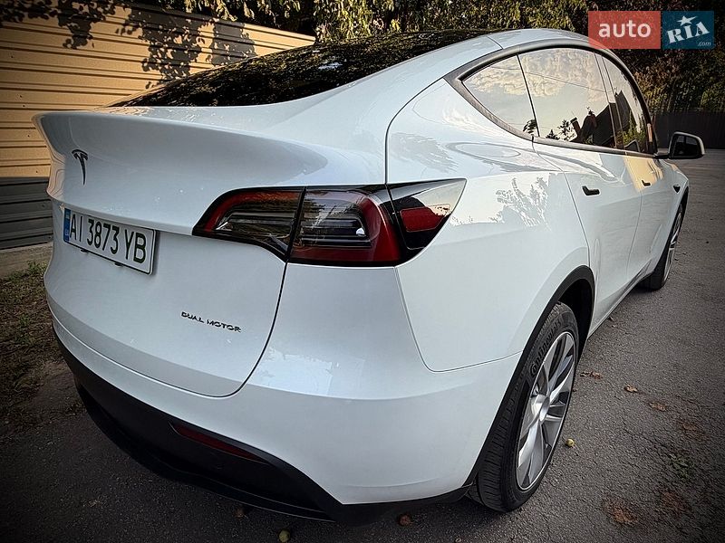 Внедорожник / Кроссовер Tesla Model Y 2023 в Киеве фото 9 Внедорожник / Кроссовер Tesla Model Y 2023 в Киеве