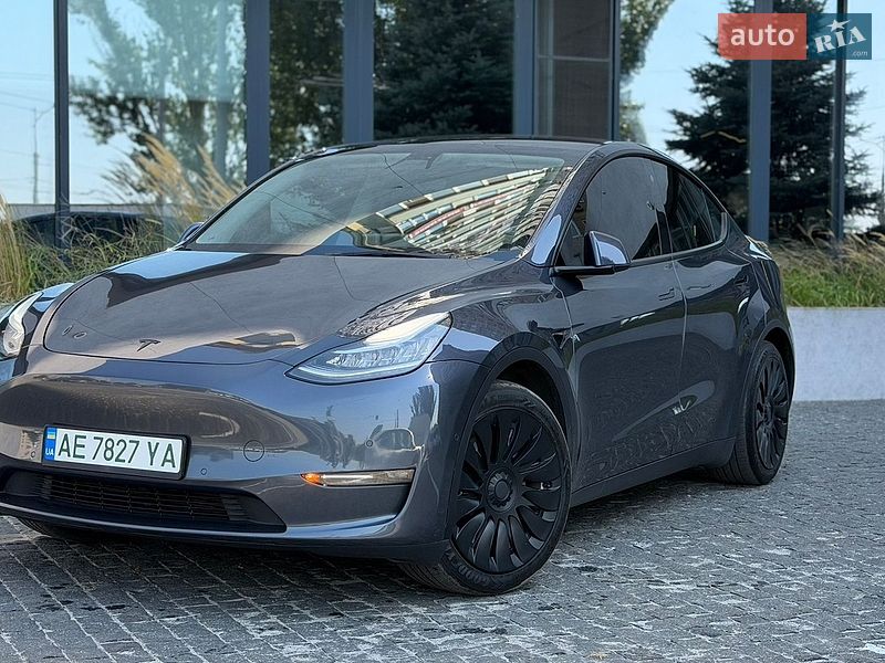 Позашляховик / Кросовер Tesla Model Y 2022 в Дніпрі