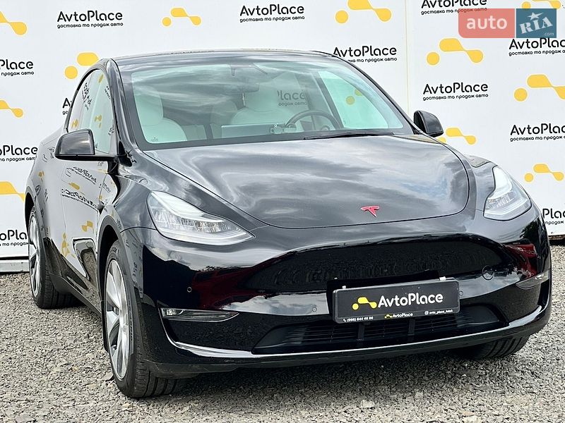 Внедорожник / Кроссовер Tesla Model Y 2021 в Луцке