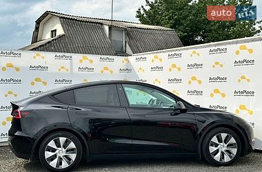 Внедорожник / Кроссовер Tesla Model Y 2021 в Луцке