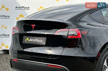 Внедорожник / Кроссовер Tesla Model Y 2021 в Луцке