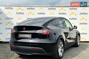 Внедорожник / Кроссовер Tesla Model Y 2021 в Луцке