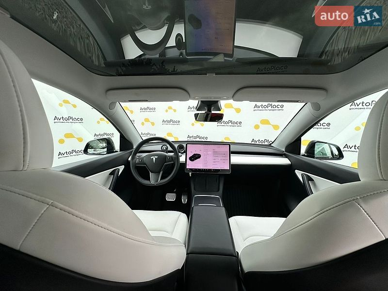 Внедорожник / Кроссовер Tesla Model Y 2021 в Луцке