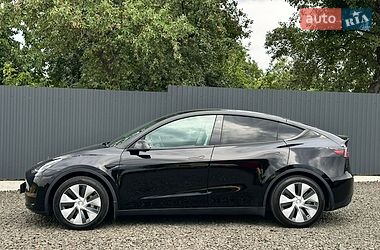 Внедорожник / Кроссовер Tesla Model Y 2021 в Луцке
