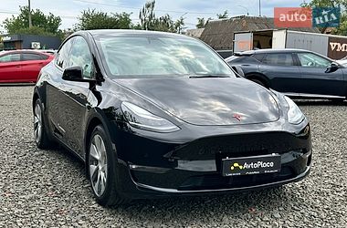 Внедорожник / Кроссовер Tesla Model Y 2021 в Луцке
