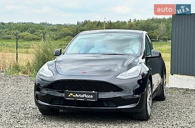 Внедорожник / Кроссовер Tesla Model Y 2021 в Луцке
