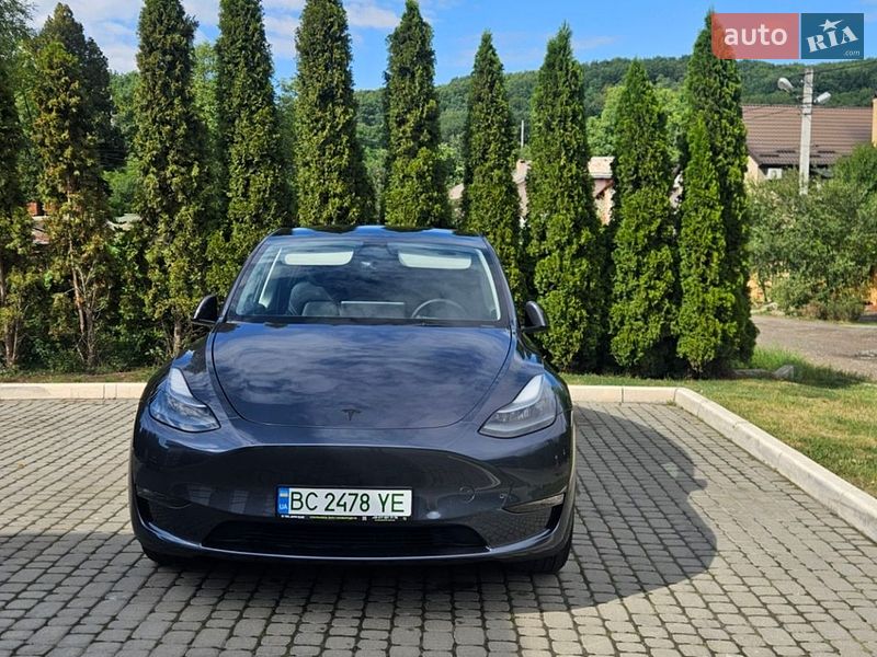 Внедорожник / Кроссовер Tesla Model Y 2023 в Львове