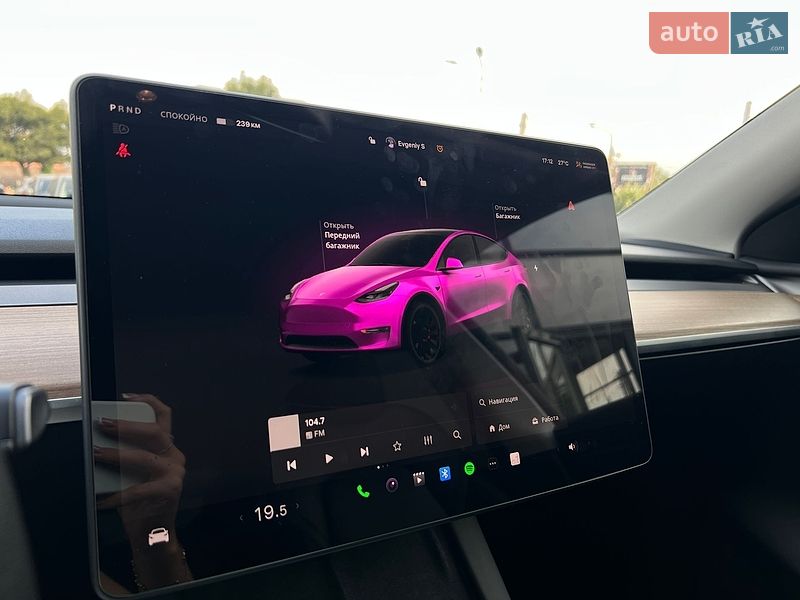 Позашляховик / Кросовер Tesla Model Y 2023 в Івано-Франківську