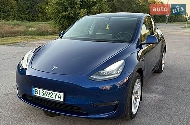 Внедорожник / Кроссовер Tesla Model Y 2021 в Полтаве