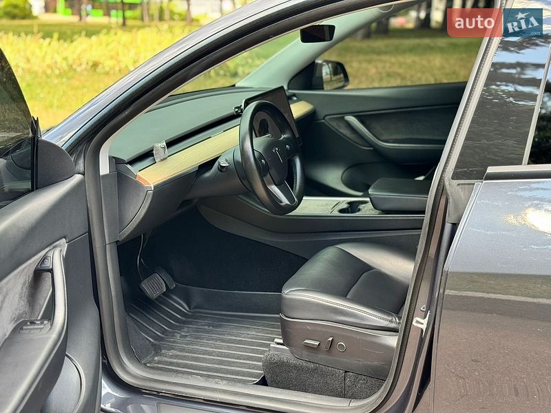 Внедорожник / Кроссовер Tesla Model Y 2021 в Луцке фото 9 Внедорожник / Кроссовер Tesla Model Y 2021 в Луцке