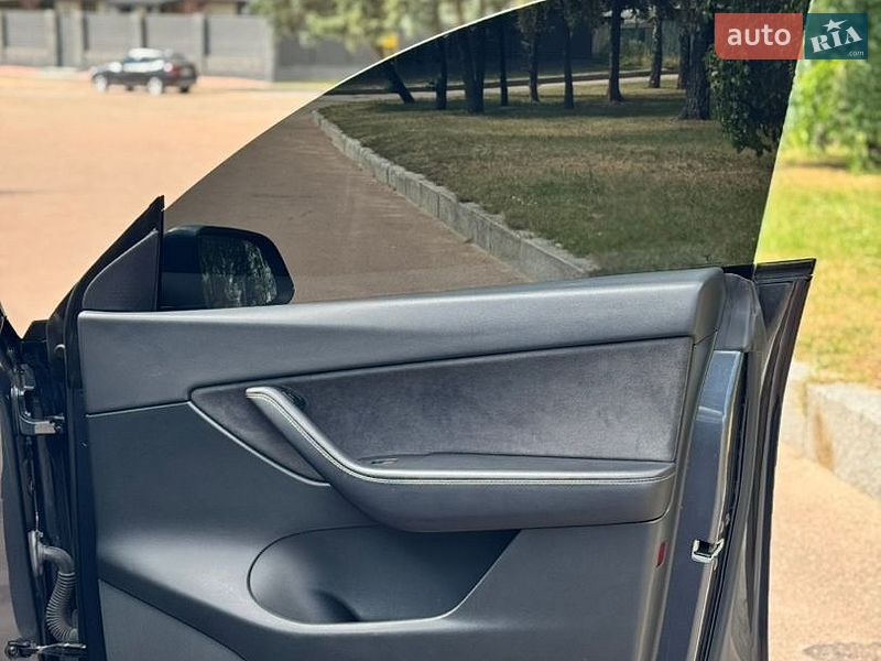 Внедорожник / Кроссовер Tesla Model Y 2021 в Луцке фото 12 Внедорожник / Кроссовер Tesla Model Y 2021 в Луцке