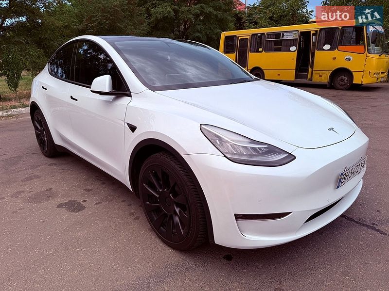 Внедорожник / Кроссовер Tesla Model Y 2021 в Одессе