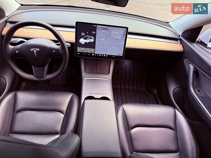Внедорожник / Кроссовер Tesla Model Y 2021 в Одессе