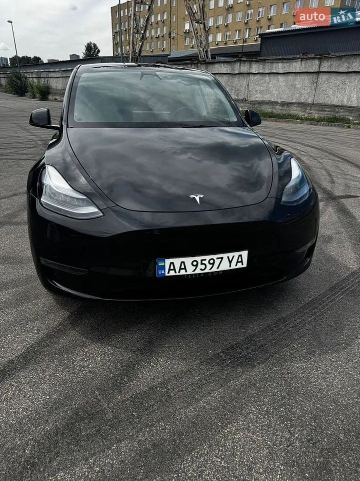 2022 Tesla Model Y - мініатюра 3