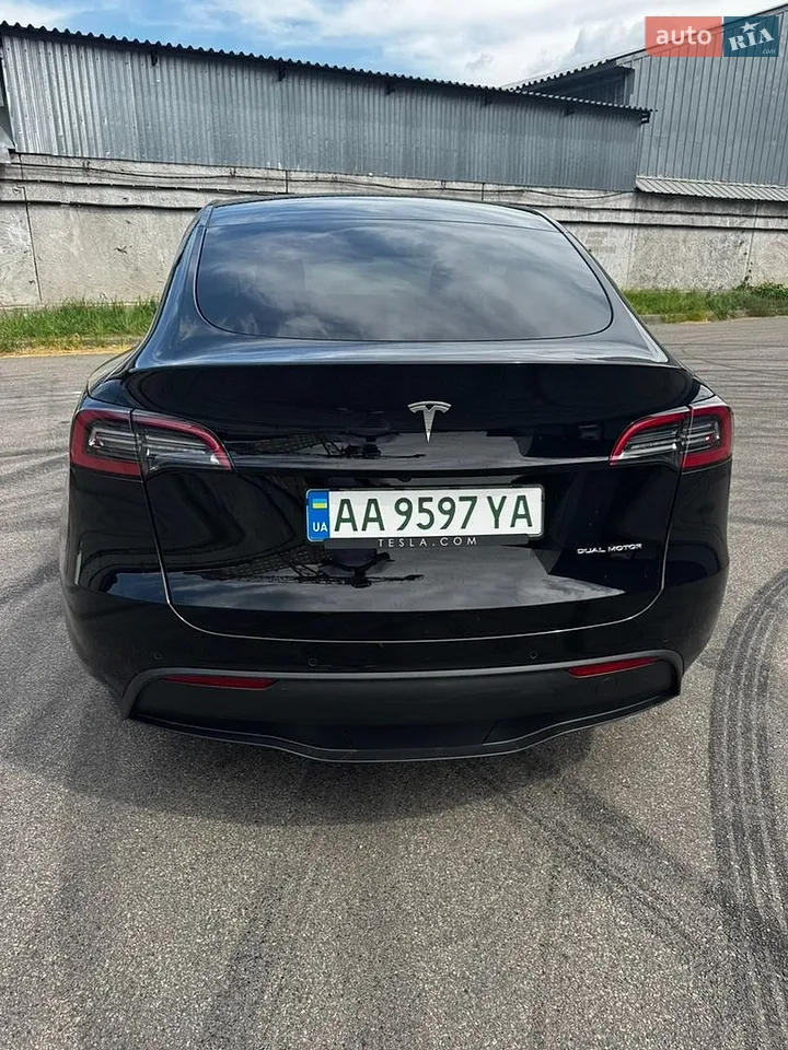 2022 Tesla Model Y - мініатюра 5