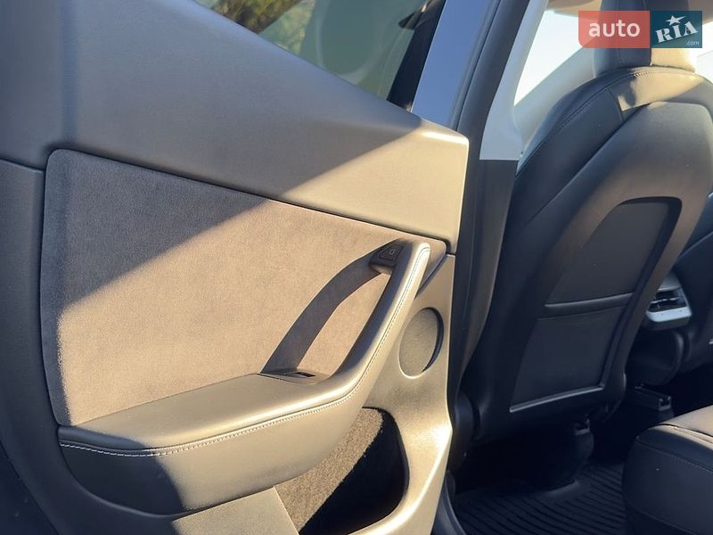 Внедорожник / Кроссовер Tesla Model Y 2023 в Виннице фото 15 Внедорожник / Кроссовер Tesla Model Y 2023 в Виннице