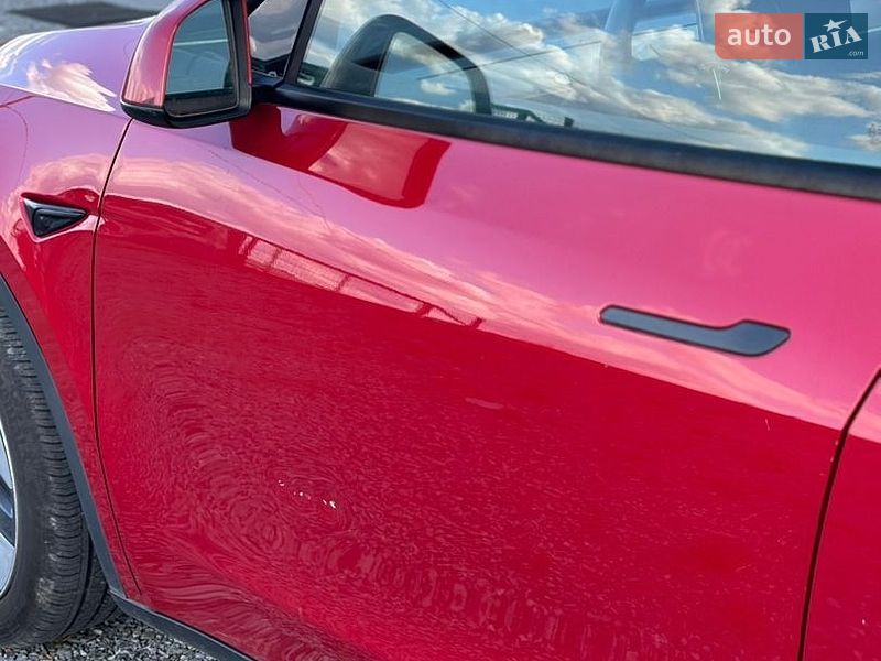 Внедорожник / Кроссовер Tesla Model Y 2023 в Костополе
