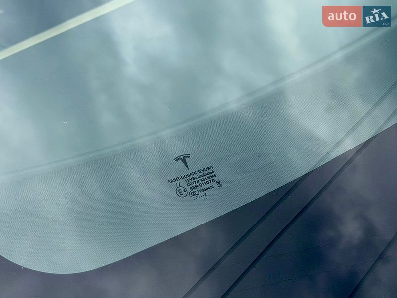 Внедорожник / Кроссовер Tesla Model Y 2023 в Луцке фото 17 Внедорожник / Кроссовер Tesla Model Y 2023 в Луцке