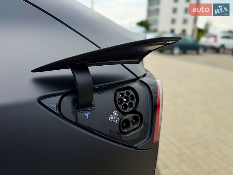 Внедорожник / Кроссовер Tesla Model Y 2023 в Луцке фото 44 Внедорожник / Кроссовер Tesla Model Y 2023 в Луцке