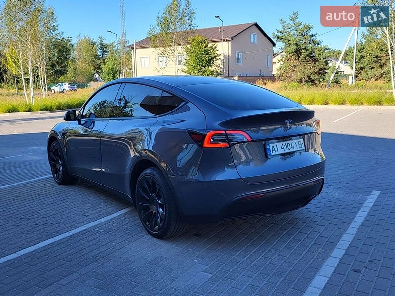 Внедорожник / Кроссовер Tesla Model Y 2022 в Ирпене