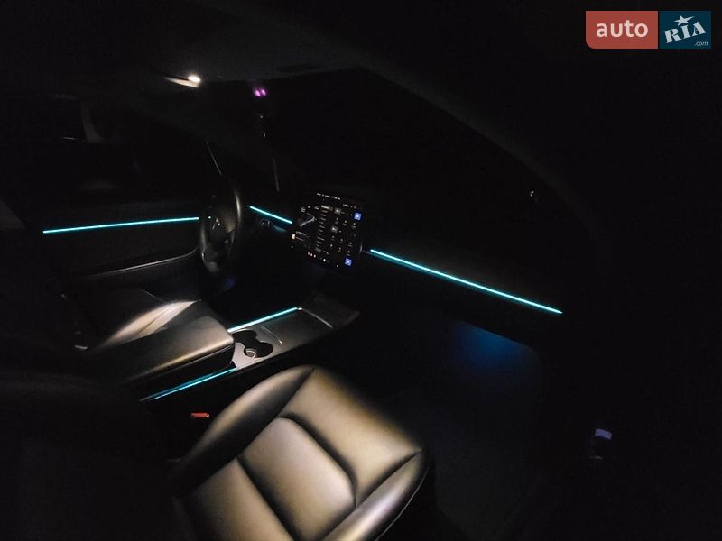 Внедорожник / Кроссовер Tesla Model Y 2022 в Ирпене
