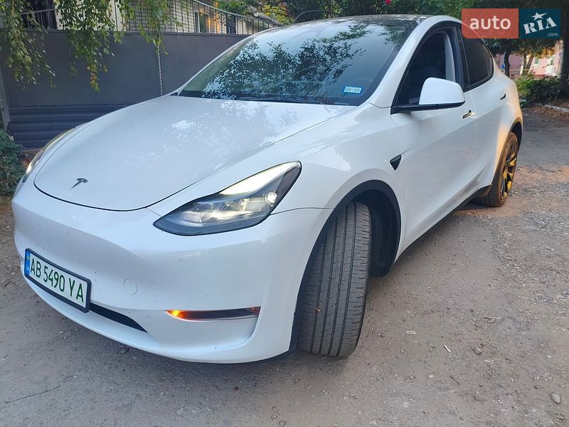 Внедорожник / Кроссовер Tesla Model Y 2024 в Могилев-Подольске фото 3 Внедорожник / Кроссовер Tesla Model Y 2024 в Могилев-Подольске