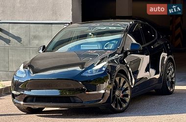 Tesla Model Y 2022