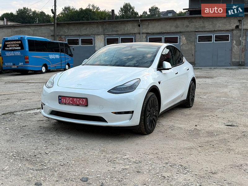 Внедорожник / Кроссовер Tesla Model Y 2023 в Кременце фото 4 Внедорожник / Кроссовер Tesla Model Y 2023 в Кременце