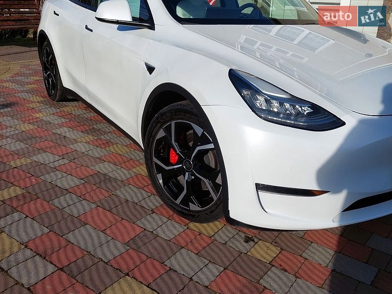 Позашляховик / Кросовер Tesla Model Y 2020 в Івано-Франківську фото 2 Позашляховик / Кросовер Tesla Model Y 2020 в Івано-Франківську