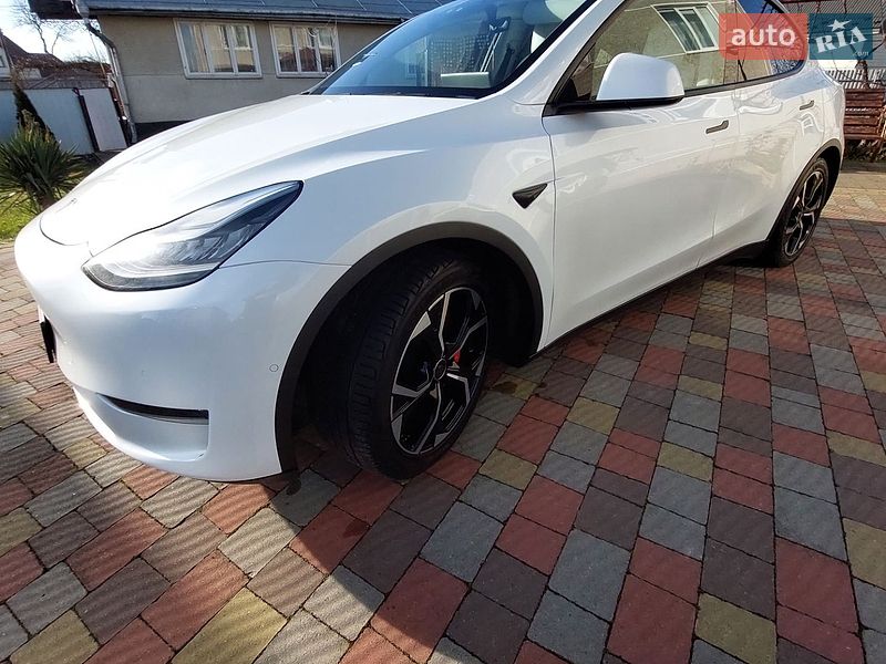 Позашляховик / Кросовер Tesla Model Y 2020 в Івано-Франківську фото 12 Позашляховик / Кросовер Tesla Model Y 2020 в Івано-Франківську