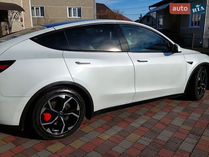 Позашляховик / Кросовер Tesla Model Y 2020 в Івано-Франківську фото 26 Позашляховик / Кросовер Tesla Model Y 2020 в Івано-Франківську
