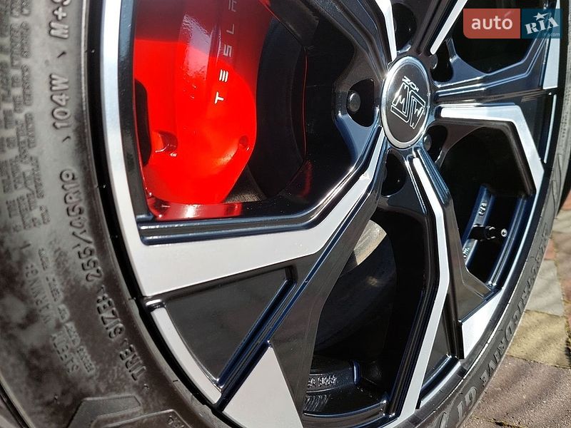 Позашляховик / Кросовер Tesla Model Y 2020 в Івано-Франківську фото 28 Позашляховик / Кросовер Tesla Model Y 2020 в Івано-Франківську