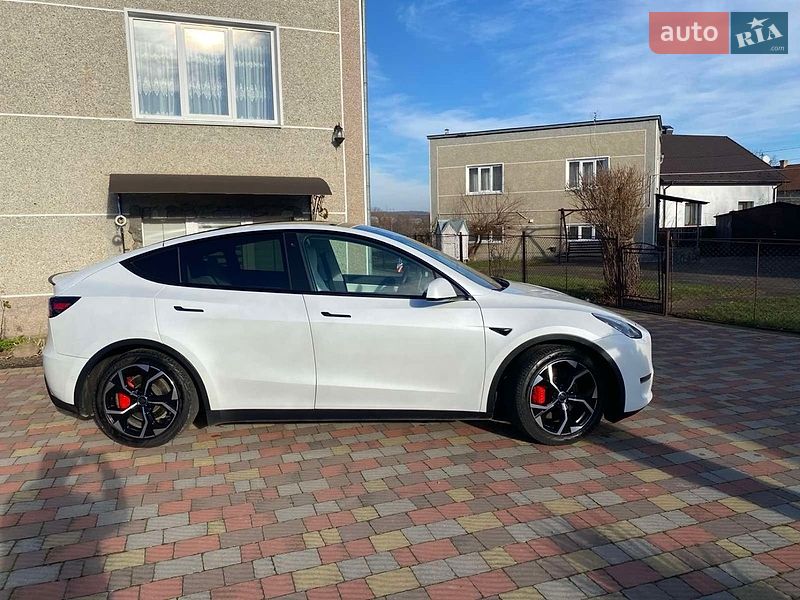 Позашляховик / Кросовер Tesla Model Y 2020 в Івано-Франківську фото 40 Позашляховик / Кросовер Tesla Model Y 2020 в Івано-Франківську