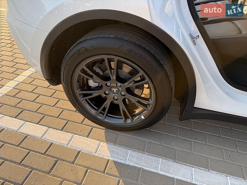 Внедорожник / Кроссовер Tesla Model Y 2022 в Тернополе фото 31 Внедорожник / Кроссовер Tesla Model Y 2022 в Тернополе