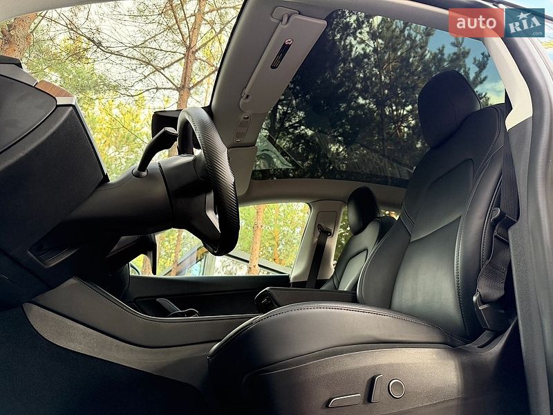 Внедорожник / Кроссовер Tesla Model Y 2022 в Тернополе фото 38 Внедорожник / Кроссовер Tesla Model Y 2022 в Тернополе