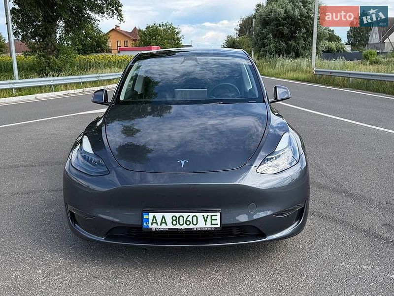 Позашляховик / Кросовер Tesla Model Y 2023 в Києві фото 2 Позашляховик / Кросовер Tesla Model Y 2023 в Києві