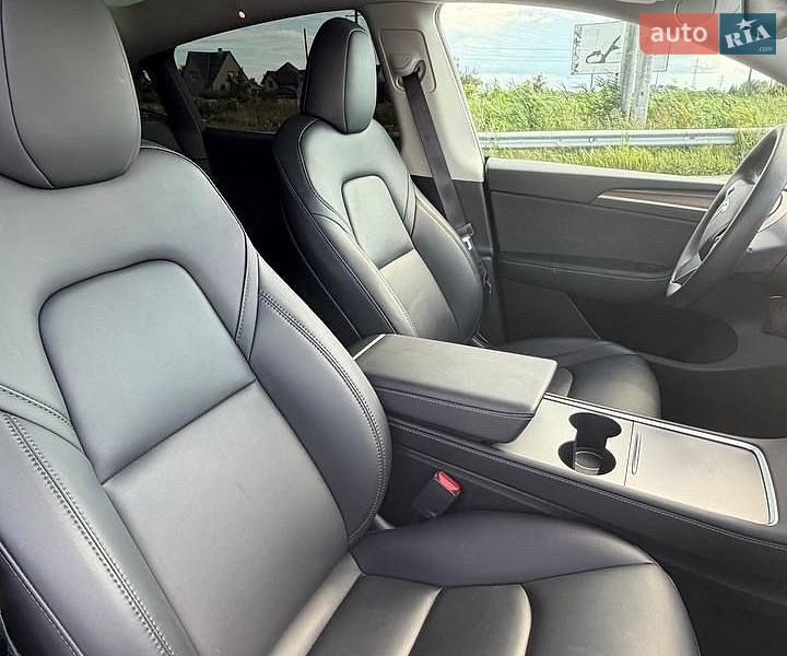 Позашляховик / Кросовер Tesla Model Y 2023 в Києві фото 7 Позашляховик / Кросовер Tesla Model Y 2023 в Києві