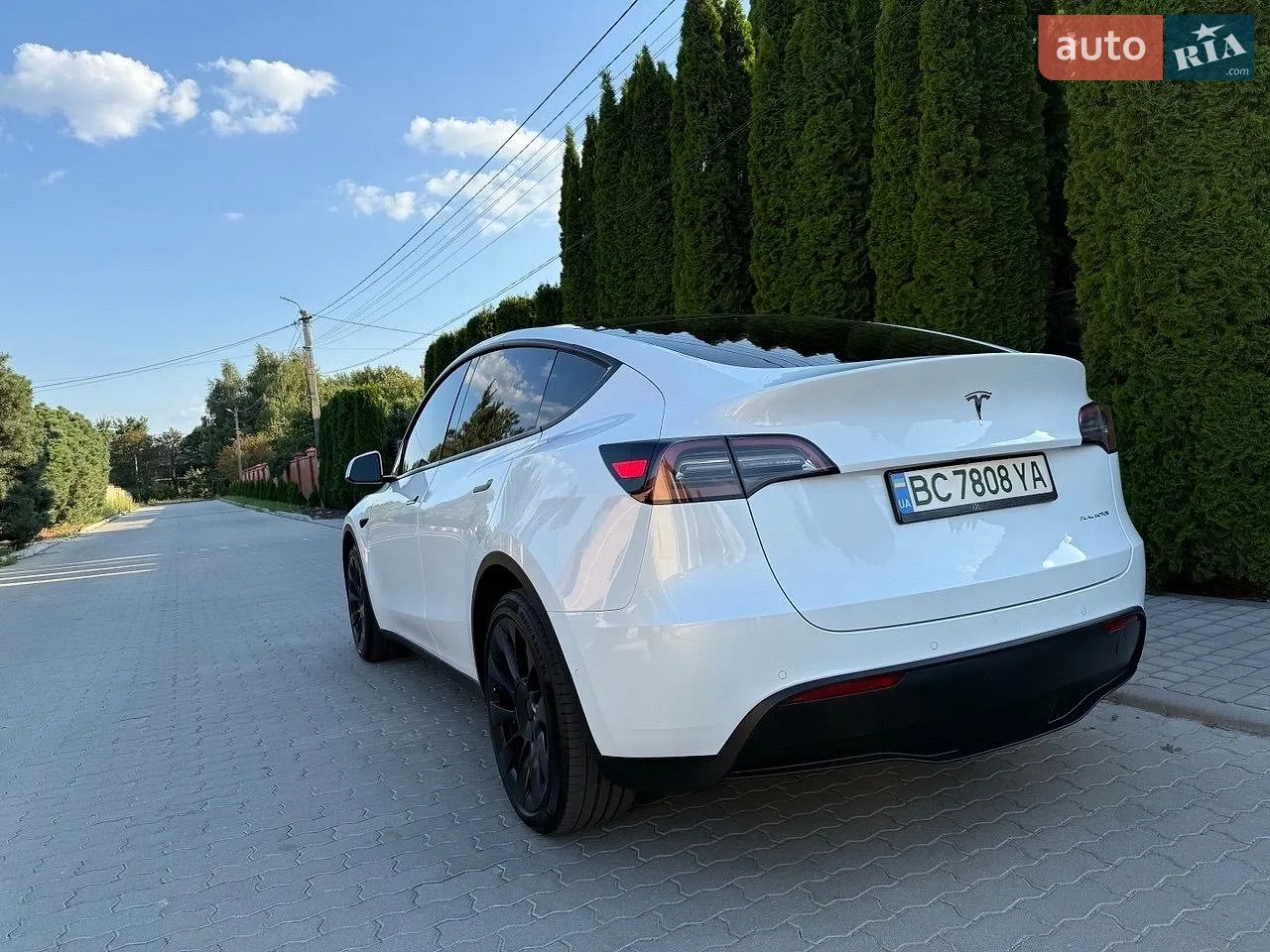 2021 Tesla Model Y - мініатюра 4